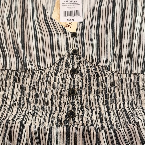 Rewind Top Womens Size XS NWT - Picture 3 of 7